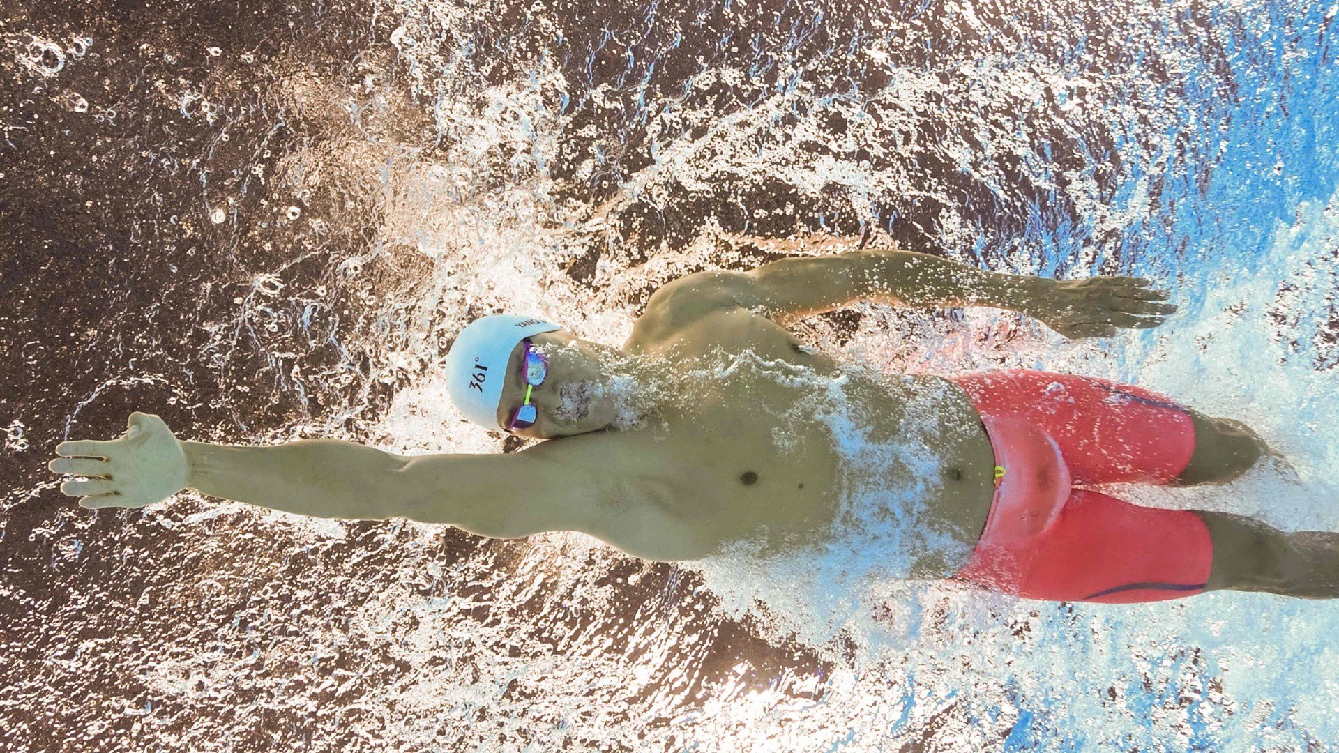 羽毛球巡回赛持续进行